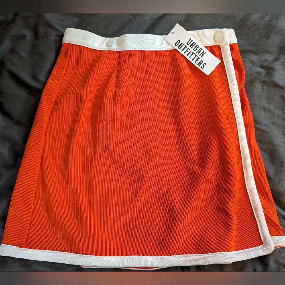 NWT Urban outfitters women's skirt size S